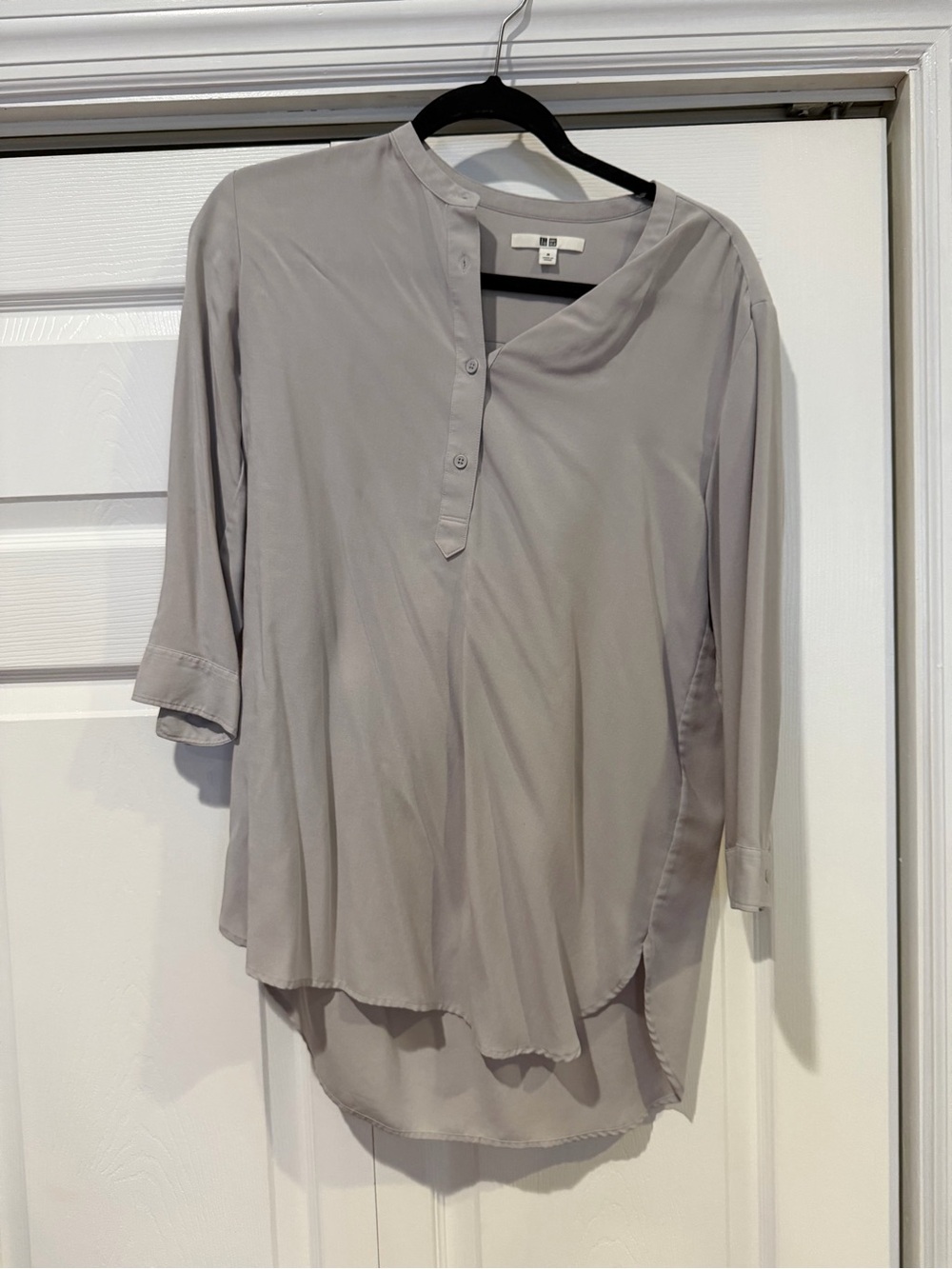 Uniqlo Light Gray Henley Tunic Blouse
